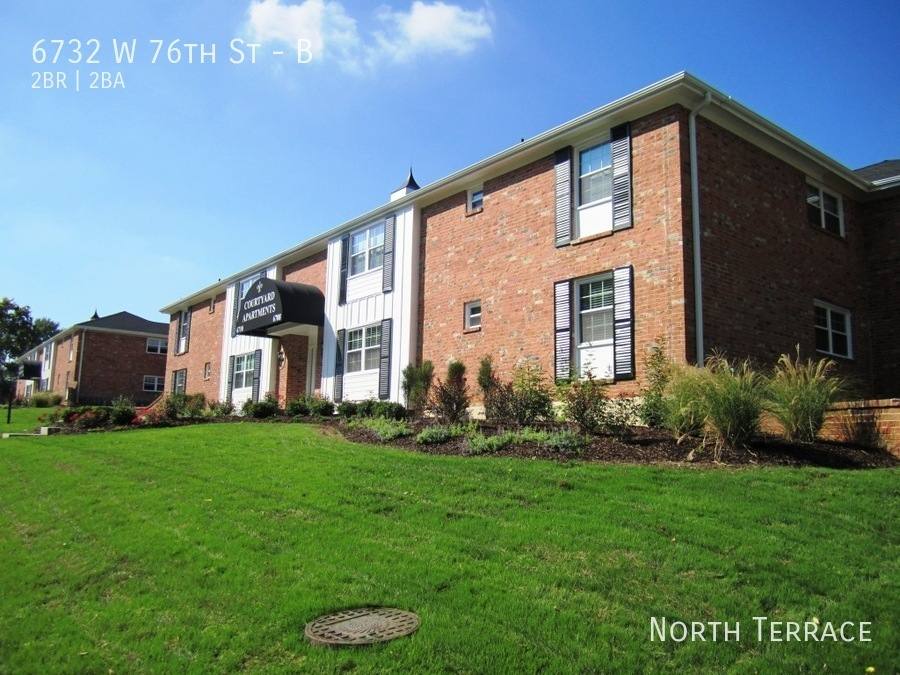 Apartment for rent at 6732 W 76th St #B, Overland Park, KS 66204