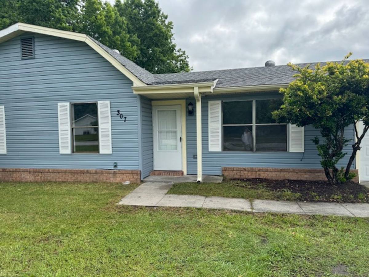 House for rent at 307 Webb Blvd, Havelock, NC 28532