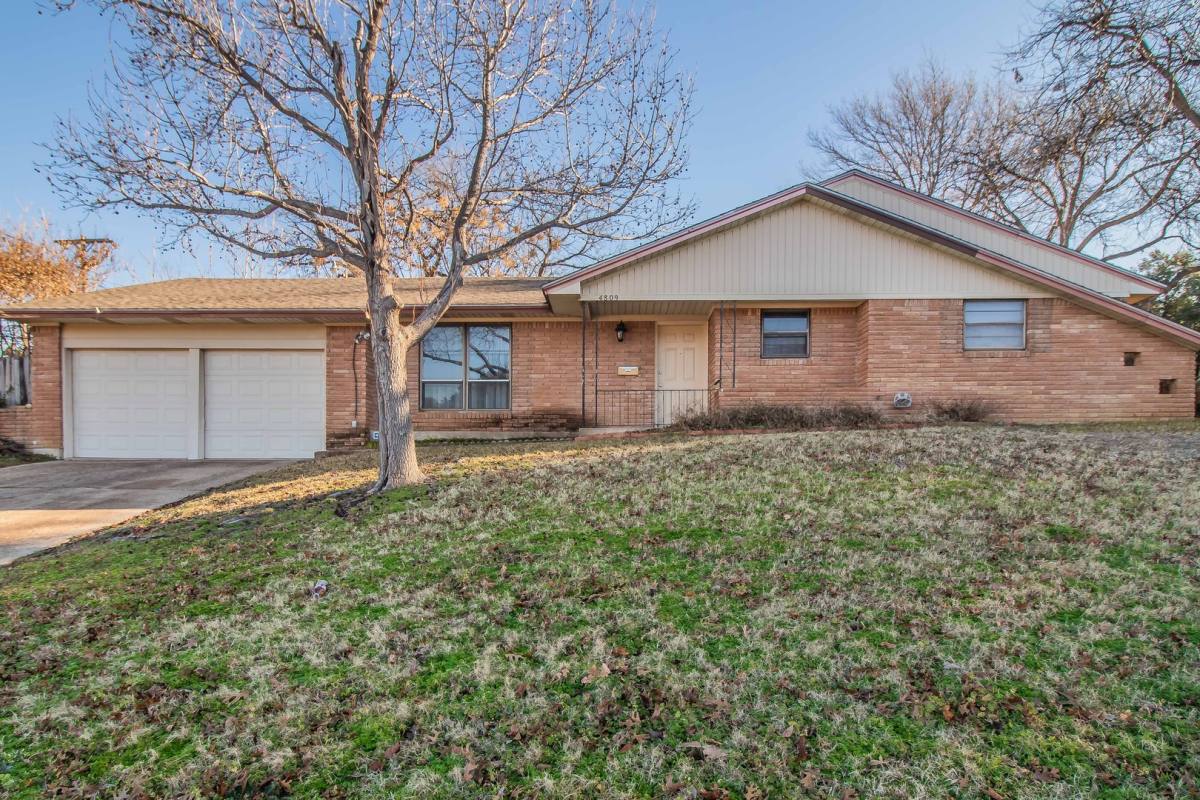 House for rent at 4809 Westcreek Dr, Fort Worth, TX 76133