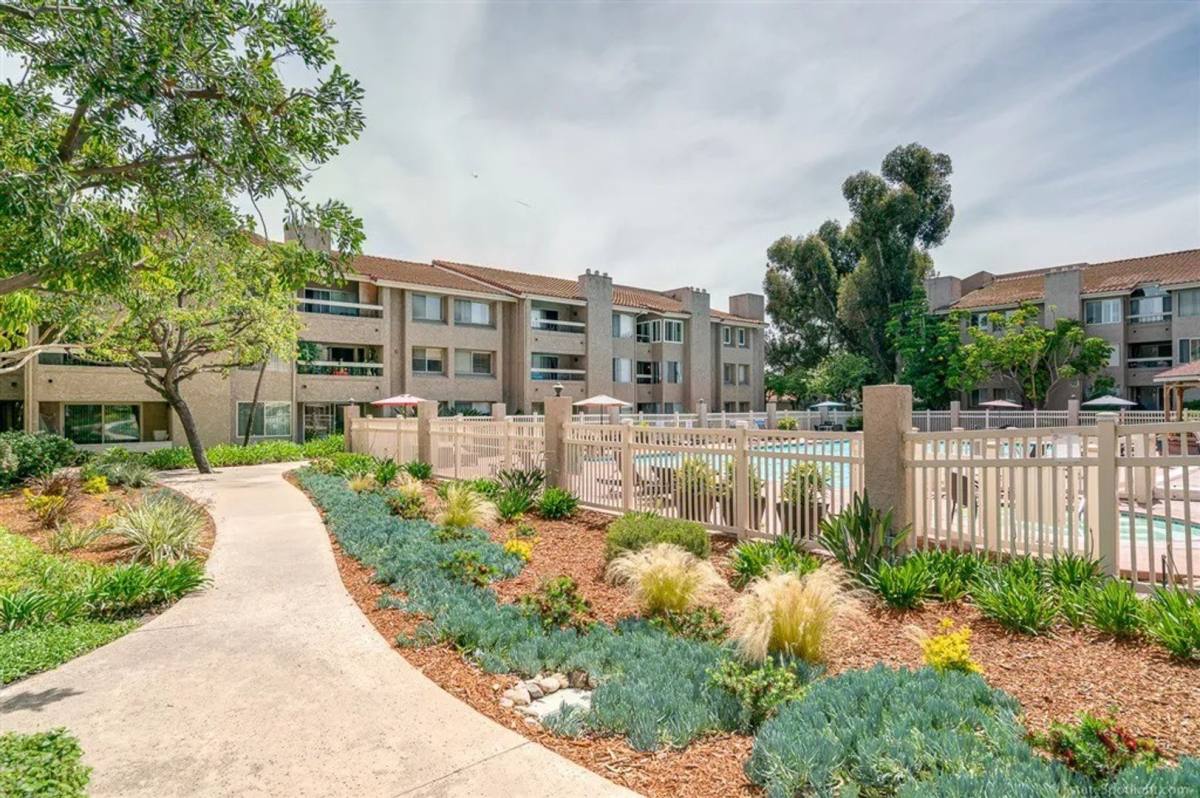 Condo for rent at 10350 Caminito Cuervo #94, San Diego, CA 92108