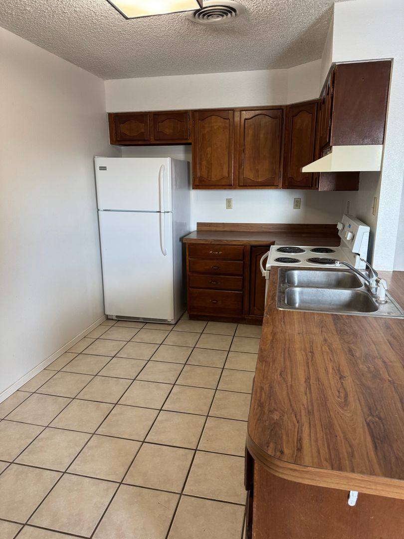 Apartment for rent at 2602 Miguel Place, Alamogordo, NM 88310