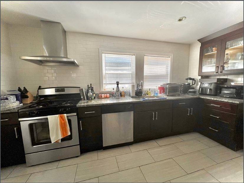 Townhouse for rent at 224 Arlington St #224, Medford, MA 02155