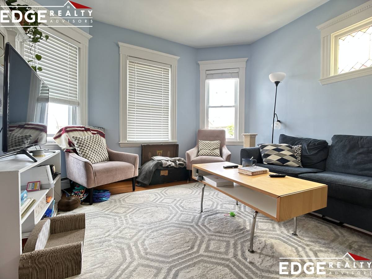 Apartment for rent at 19 Mapleton St, Brighton, MA 02135