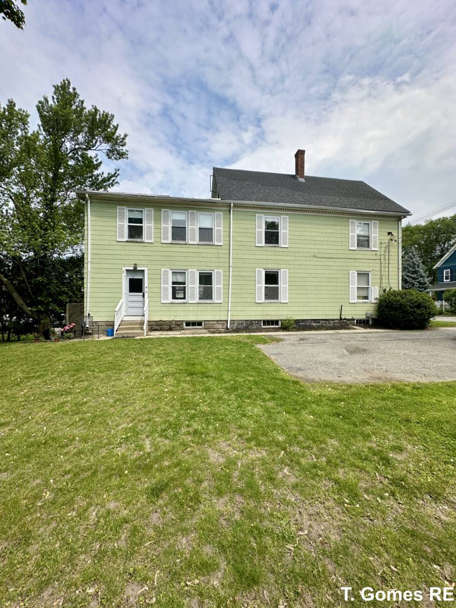 Apartment for rent at 69 Prospect St #1, Woburn, MA 01801