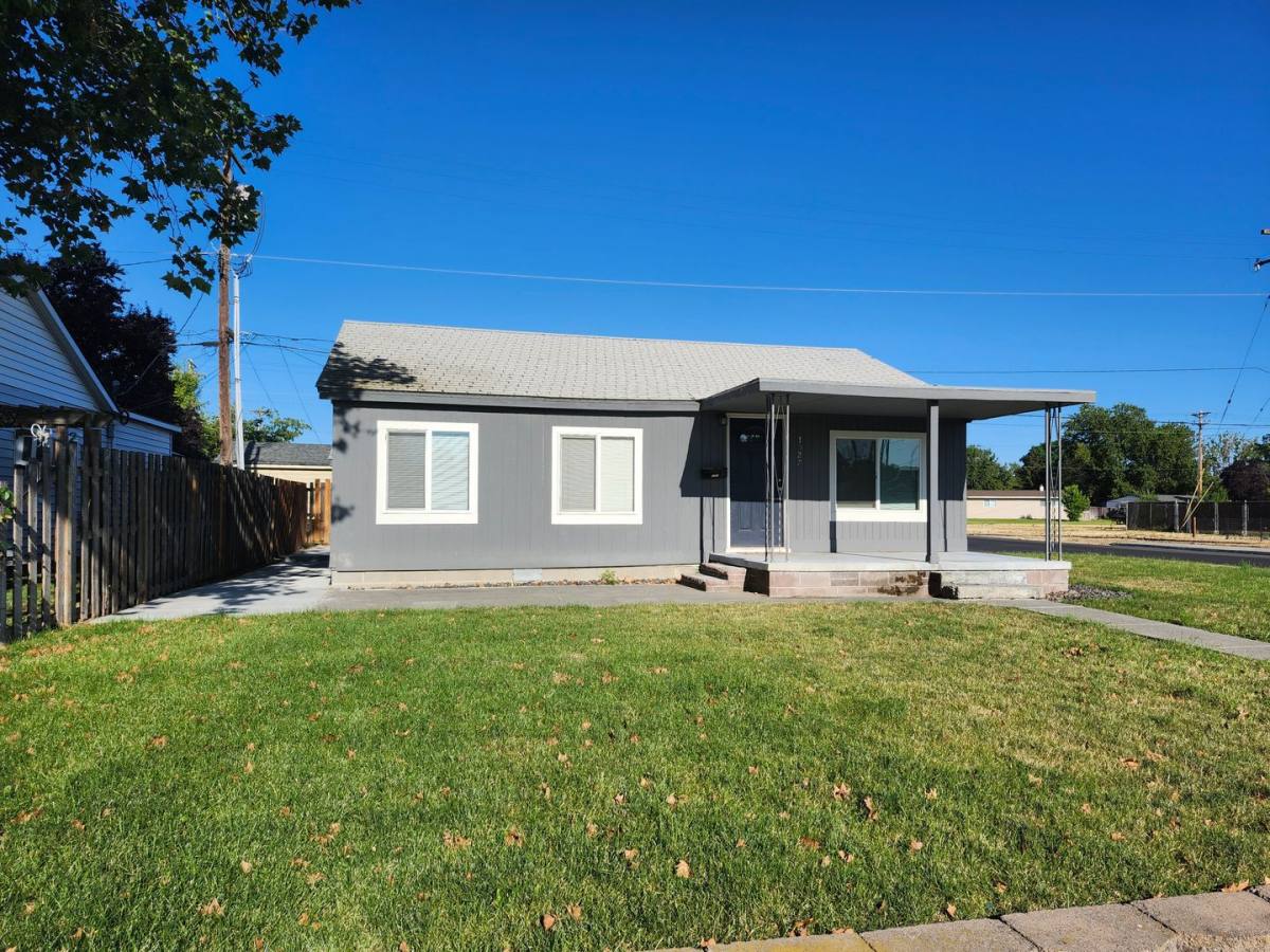 House for rent at 1327 Tunis Ave, Richland, WA 99354