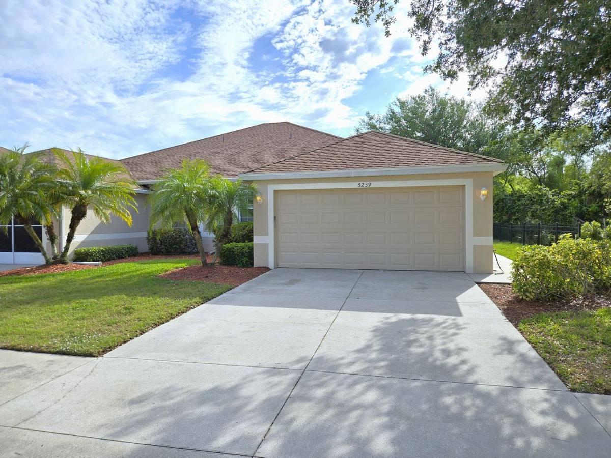 House for rent at 5239 Athens Way, Venice, FL 34293