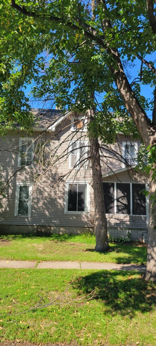 Apartment for rent at 520 3rd St, Farmington, MN 55024