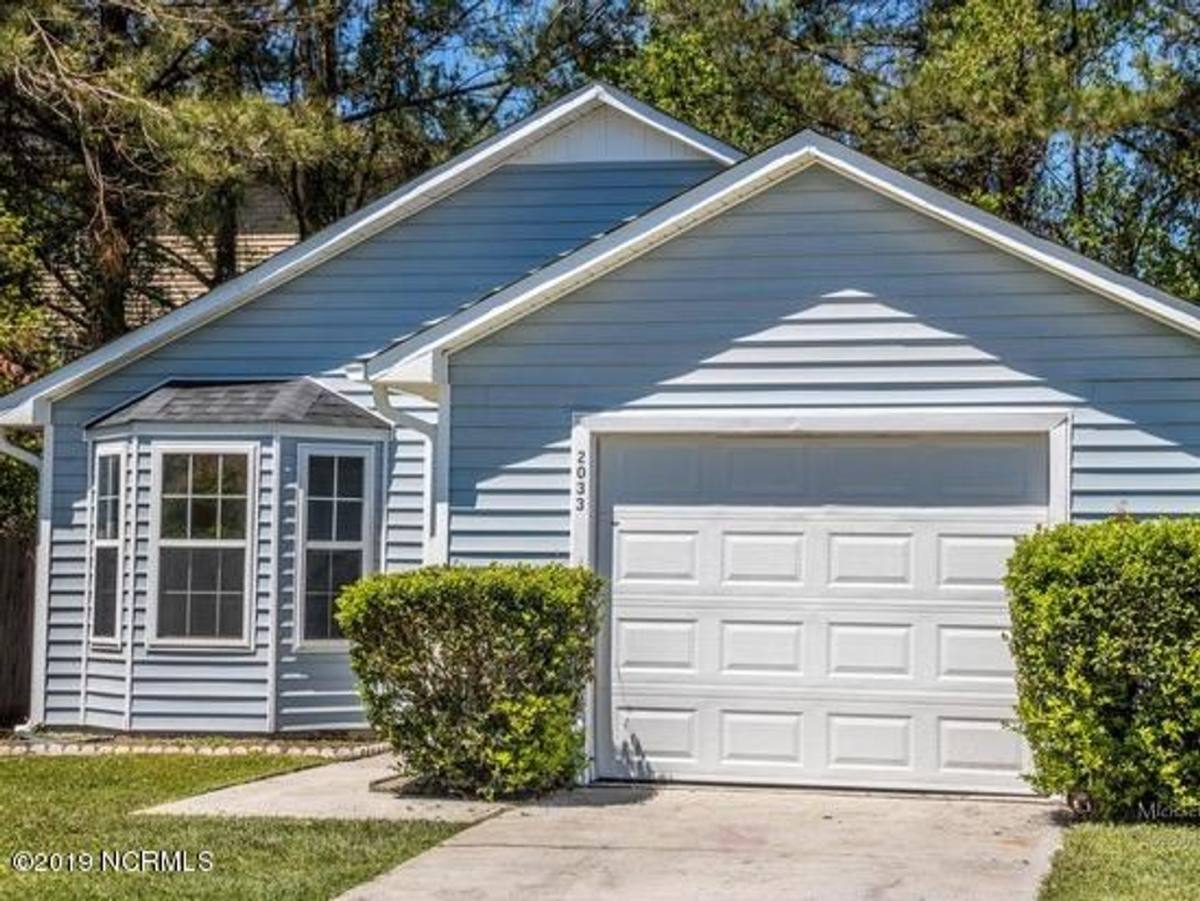 House for rent at 2033 Derby Run Rd, Jacksonville, NC 28546