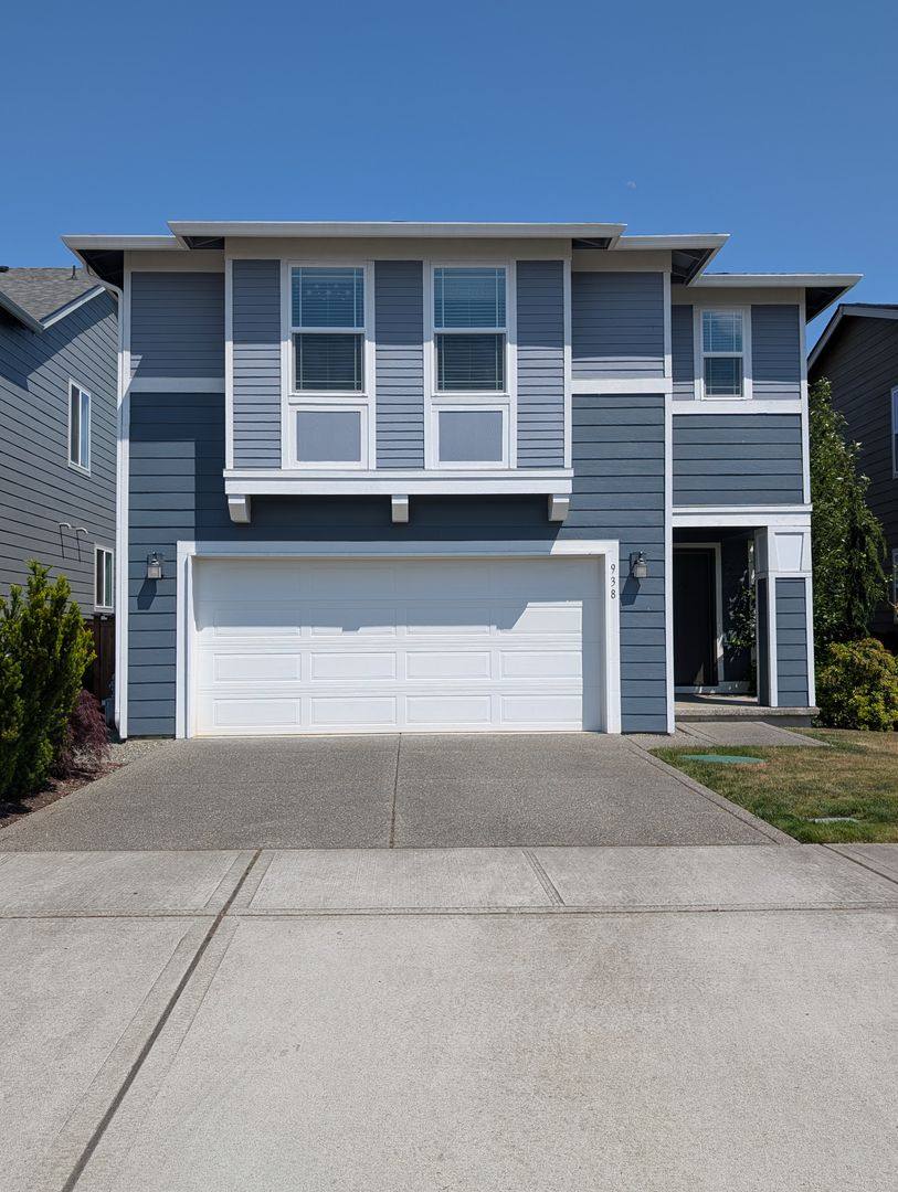 House for rent at 938 Burwood St SE, Lacey, WA 98503