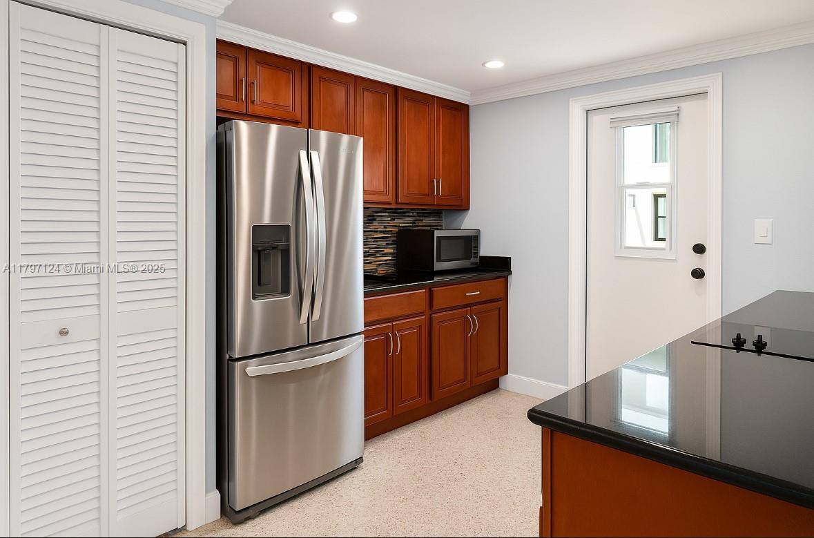 Apartment for rent at 3242 Mary St, Miami, FL 33133