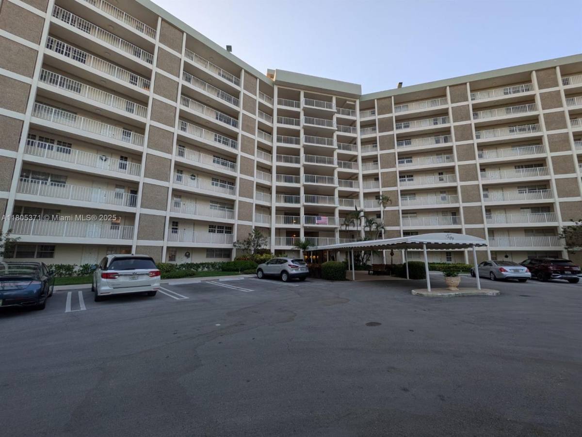 Condo for rent at 3090 N Course Dr #708, Pompano Beach, FL 33069