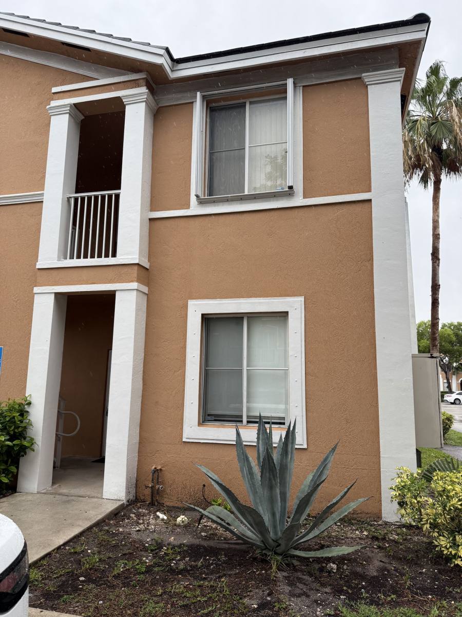 Apartment for rent at 7070 NW 177th St, Hialeah, FL 33015