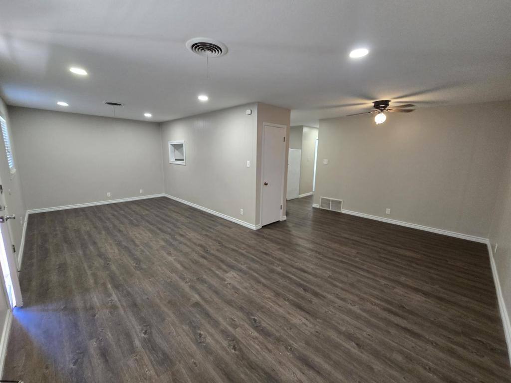 Apartment for rent at 1001 N Sumner #6, Pampa, TX 79065