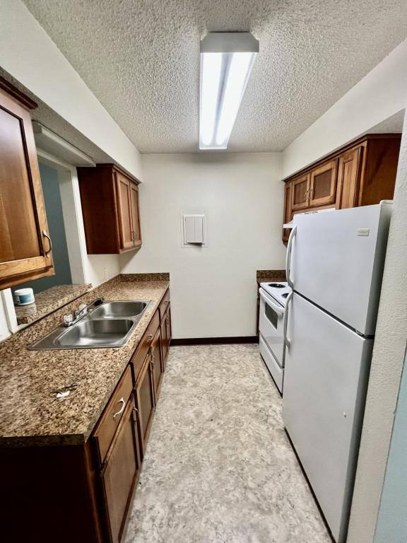Apartment for rent at 201 E 28th St #1, Baxter Springs, KS 66713