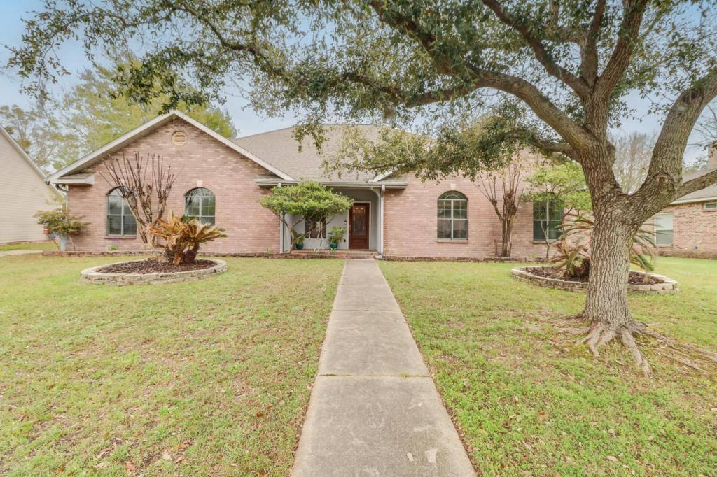 House for rent at 462 Channel Mark Dr, Biloxi, MS 39531
