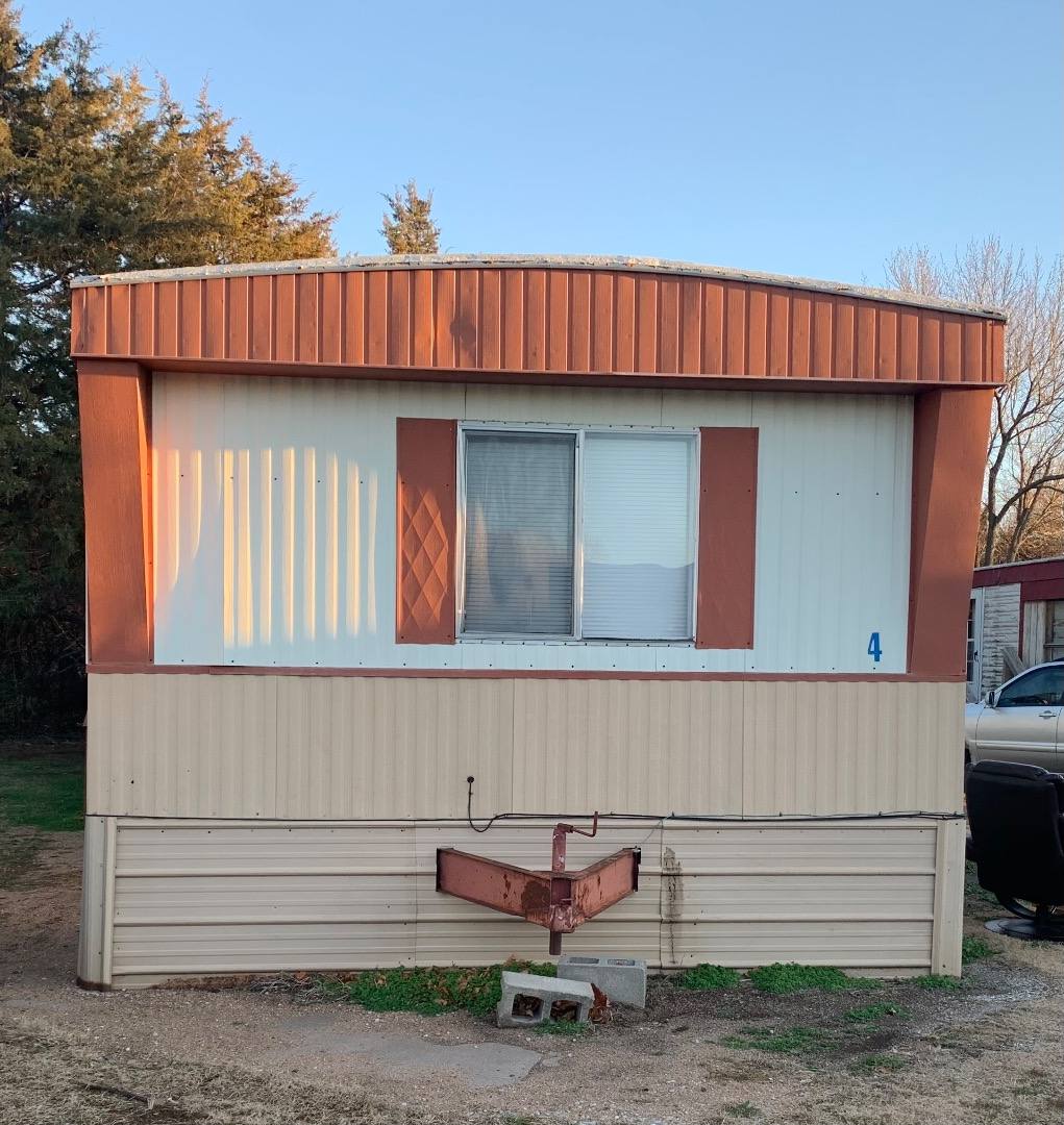 Apartment for rent at 3107 Switzer Rd #YODER 4, Hutchinson, KS 67501