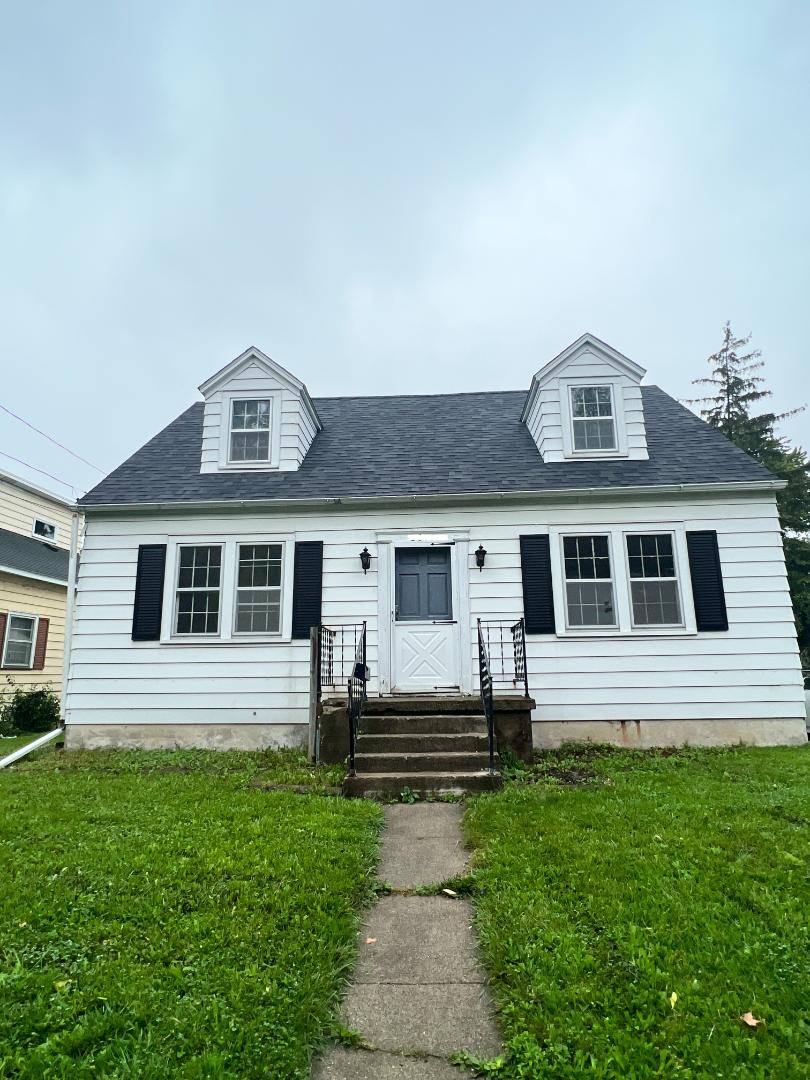 House for rent at 2641 Eddy St, Saginaw, MI 48604