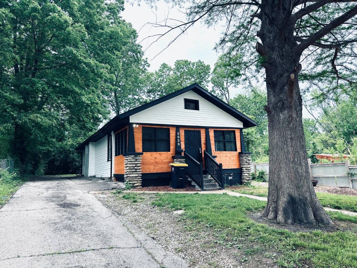 House for rent at 5036 Wabash Ave, Kansas City, MO 64130