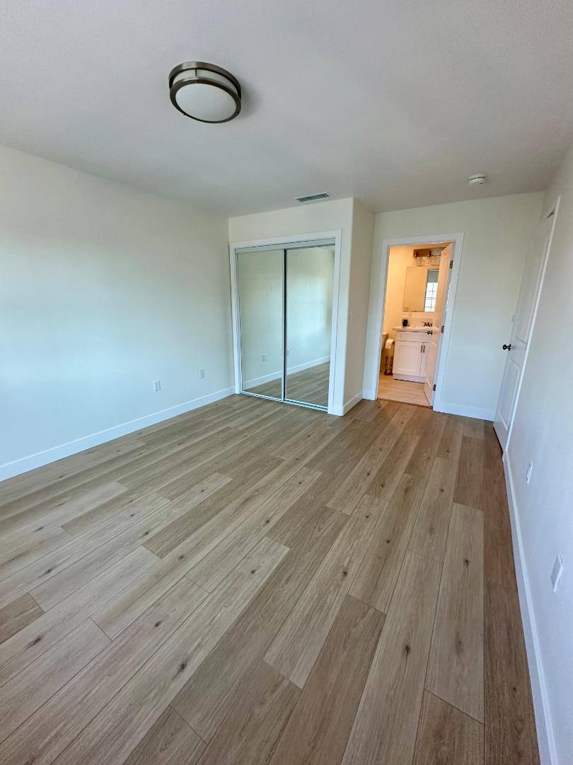 Townhouse for rent at 1094 Lime Ave, Long Beach, CA 90813