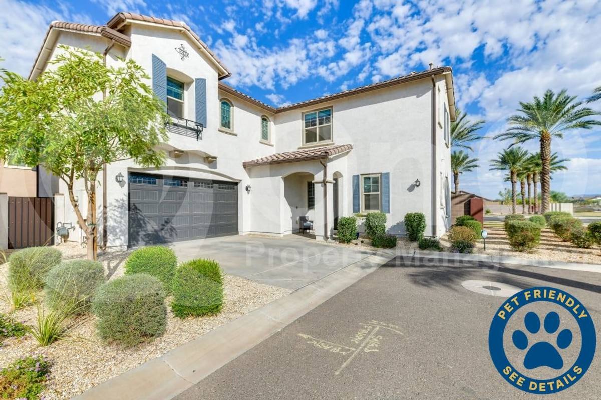 House for rent at 9928 E Tahoe Ave, Mesa, AZ 85212