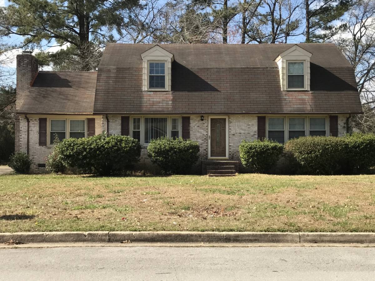 House for rent at 203 King Richard Court, Jacksonville, NC 28540
