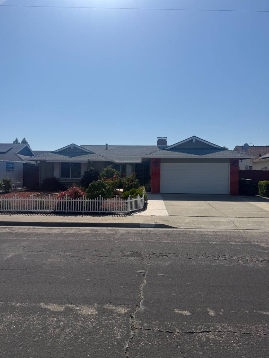 House for rent at 1046 Arlington Rd, Livermore, CA 94551