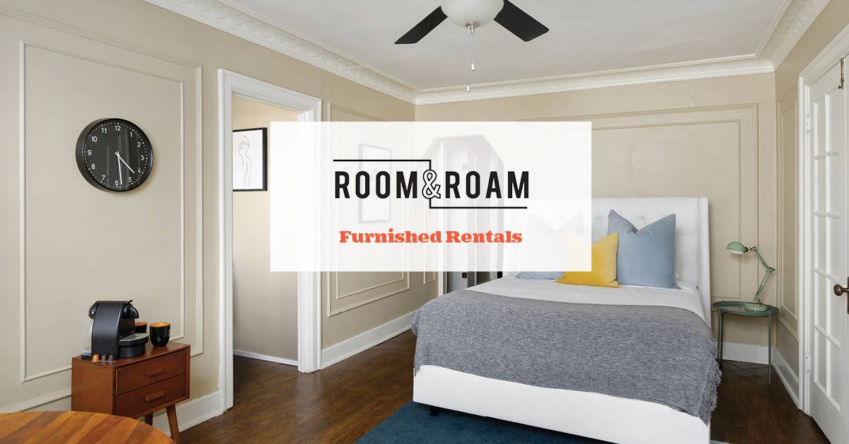 Apartment for rent at Room & Roam the Robert Browning, 4809 Roanoke Parkway, Kansas City, MO 64112