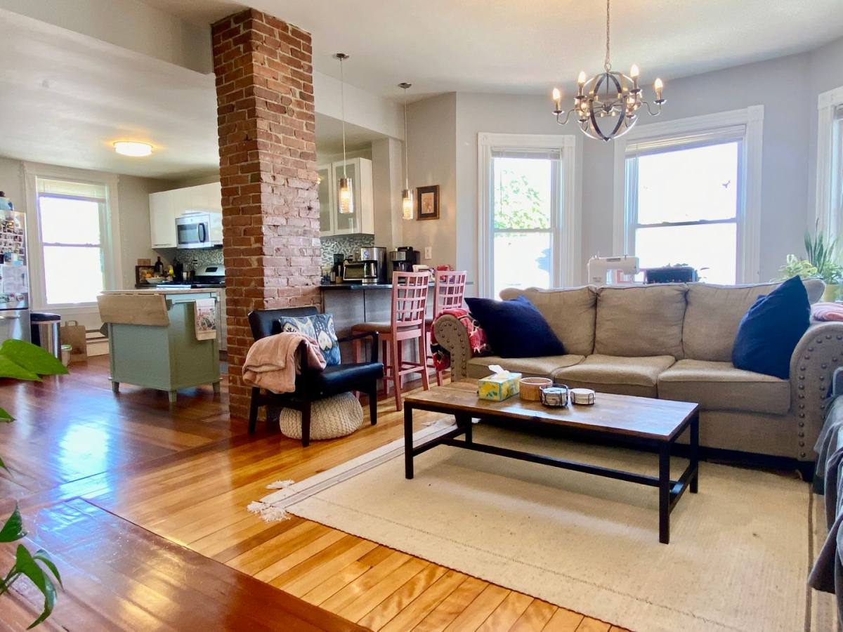 House for rent at 8 Eulita Terrace #3A, Brighton, MA 02135