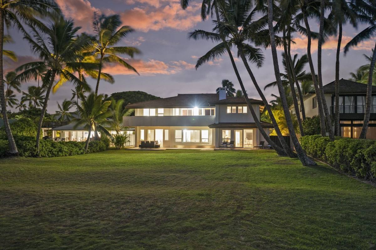 House for rent at 76 S Kalaheo Ave, Kailua, HI 96734