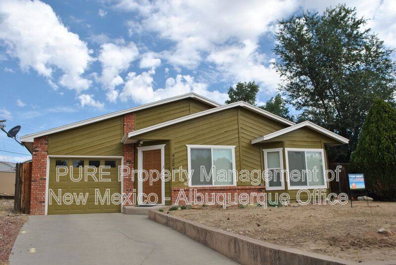 House for rent at 4224 Applewood Dr, Farmington, NM 87402
