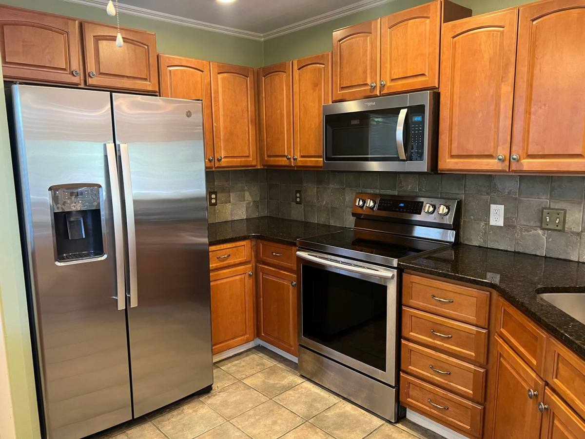 Apartment for rent at 5 Gumtree Rd, Hilton Head Island, SC 29926