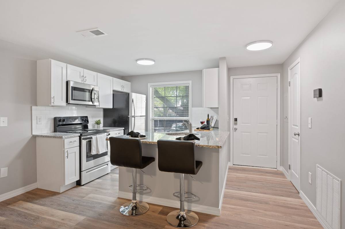 Townhouse for rent at 860 Deerfield Blvd, Cincinnati, OH 45245
