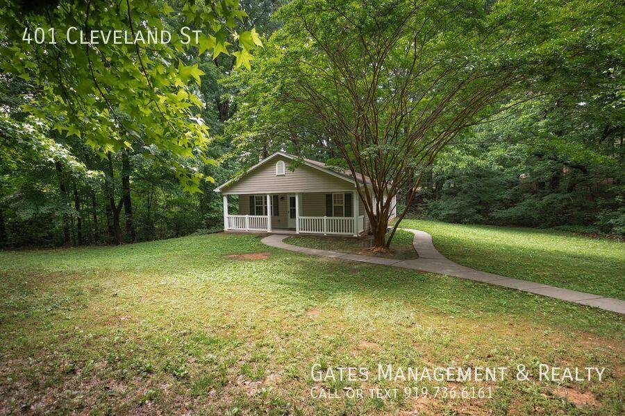 House for rent at 401 Cleveland St, Mebane, NC 27302