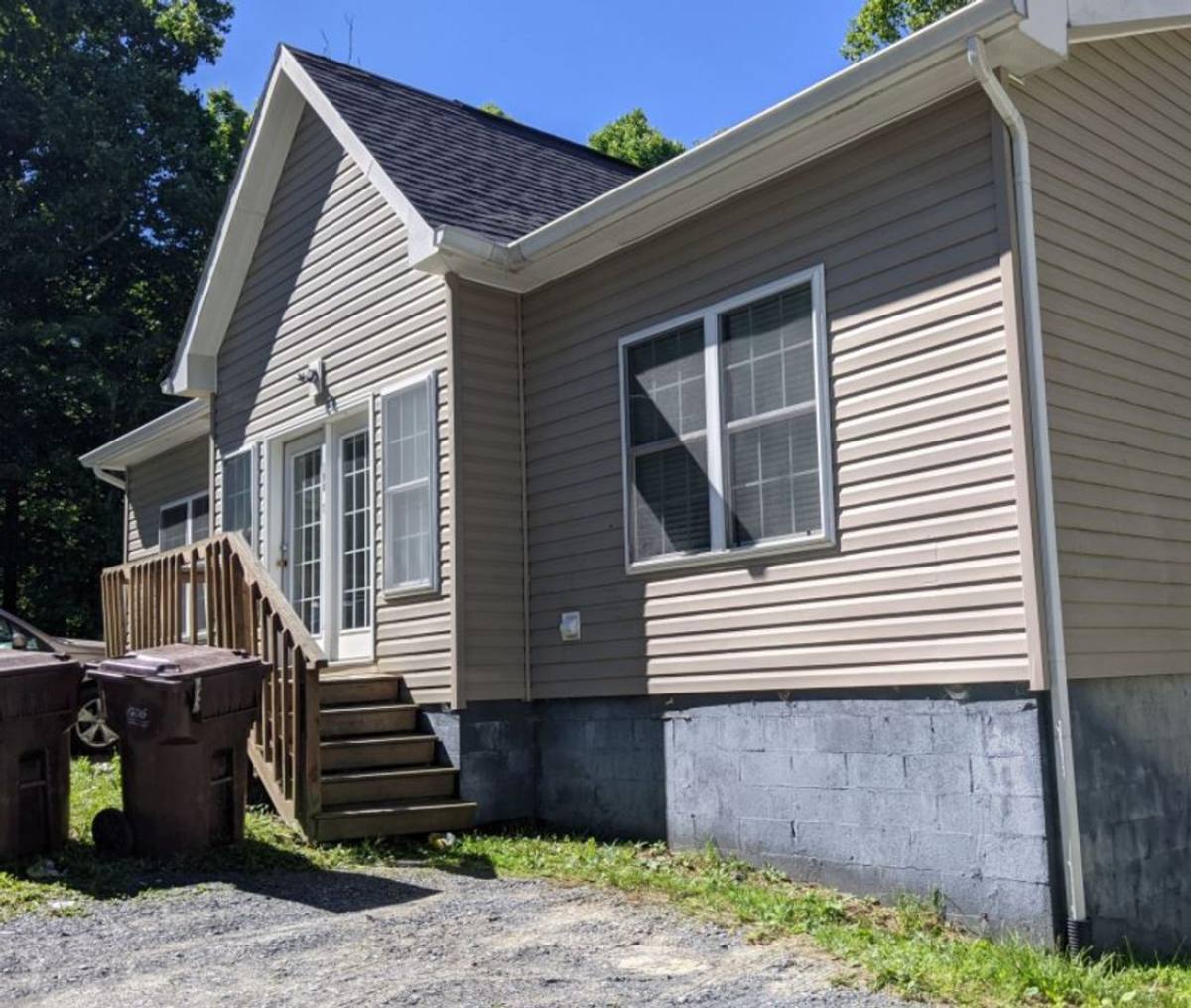 Apartment for rent at 182 Knowles Haven Lane, Boone, NC 28607