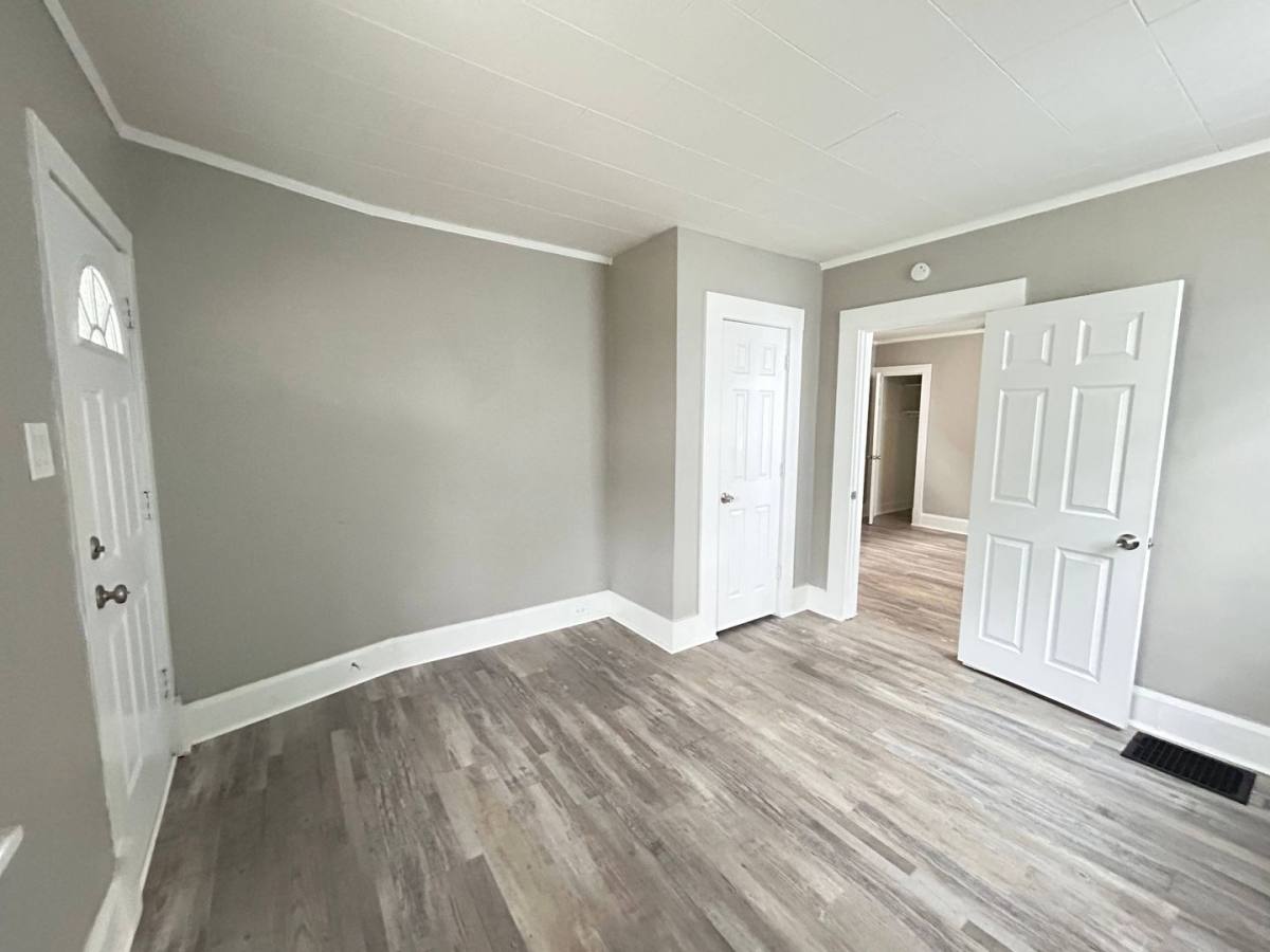 Apartment for rent at 5563 Bosworth Place, Cincinnati, OH 45212