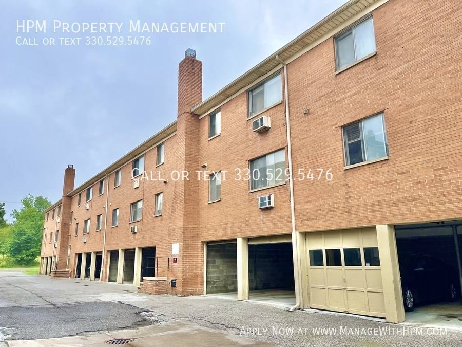 Apartment for rent at 16218 Maple Heights Blvd #204, Maple Heights, OH 44137