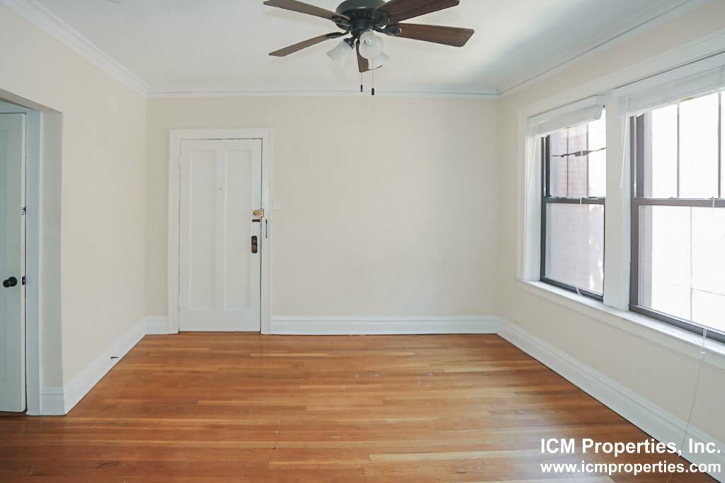 Apartment for rent at 4715 N Leavitt St #1, Chicago, IL 60625