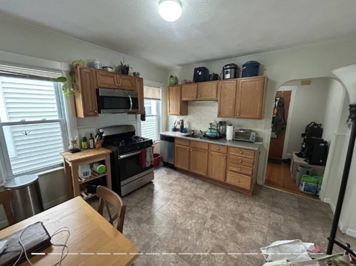 House for rent at 62 Grant St #2, Somerville, MA 02145
