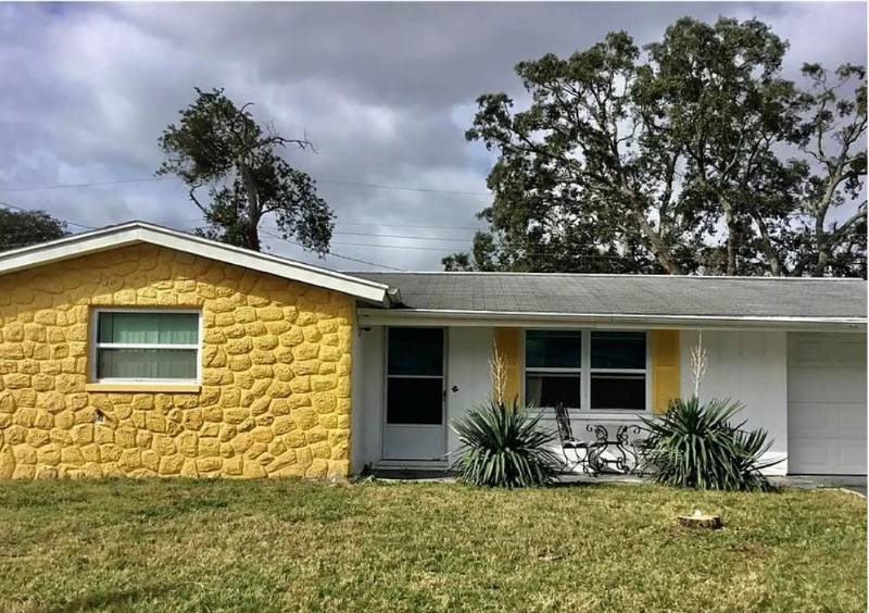 House for rent at 1633 Doubloon Dr, Holiday, FL 34690