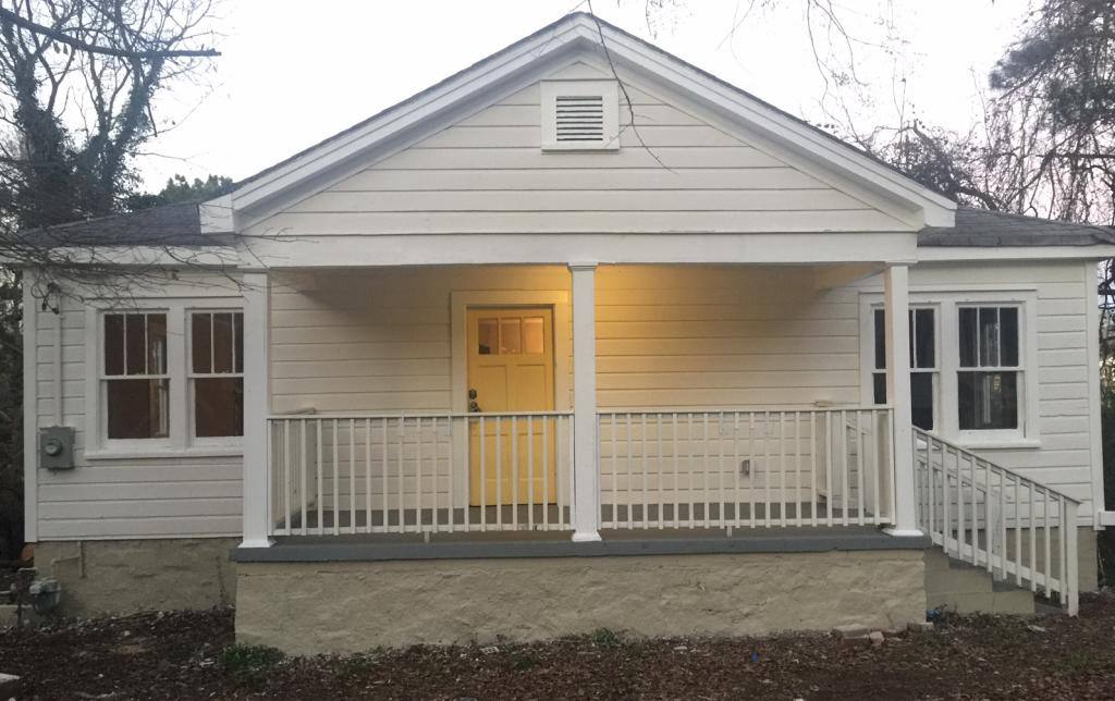 House for rent at 27 W Wright St, Winder, GA 30680