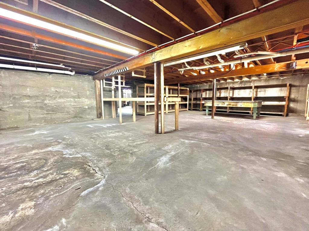 House for rent at 24 Union St, Lewiston, ME 04240