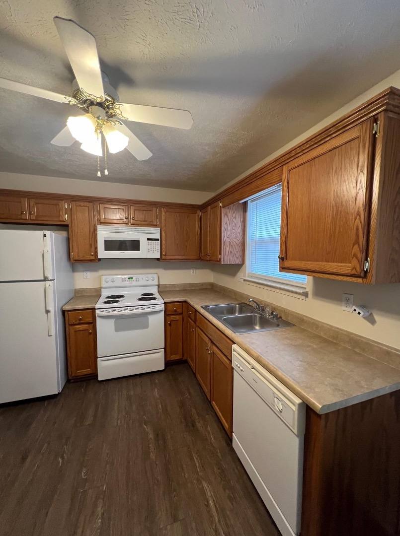 Townhouse for rent at 58 Haven Court #6, Brandenburg, KY 40108