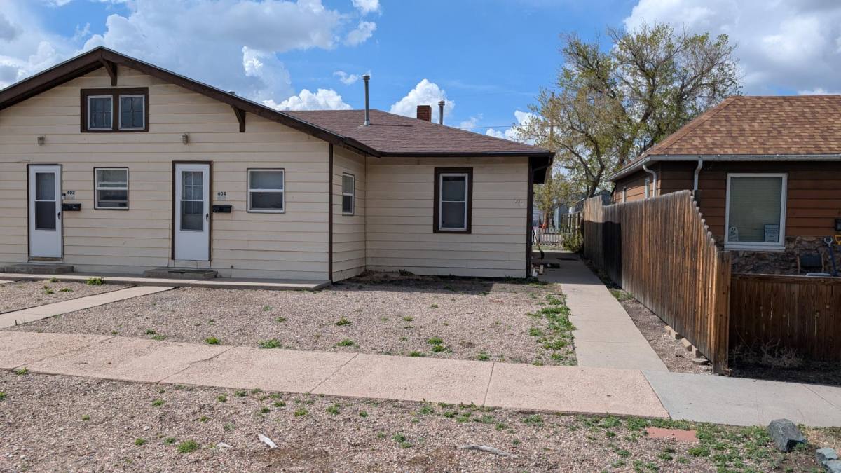 Townhouse for rent at 406 E 9th St #406, Cheyenne, WY 82007
