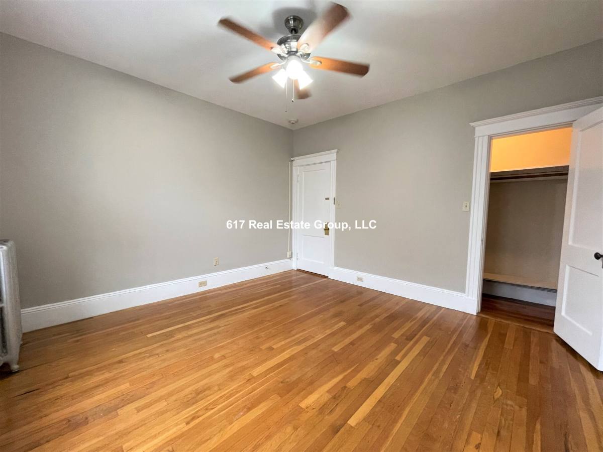 Apartment for rent at 31 Thornton St #3, Roxbury, MA 02119