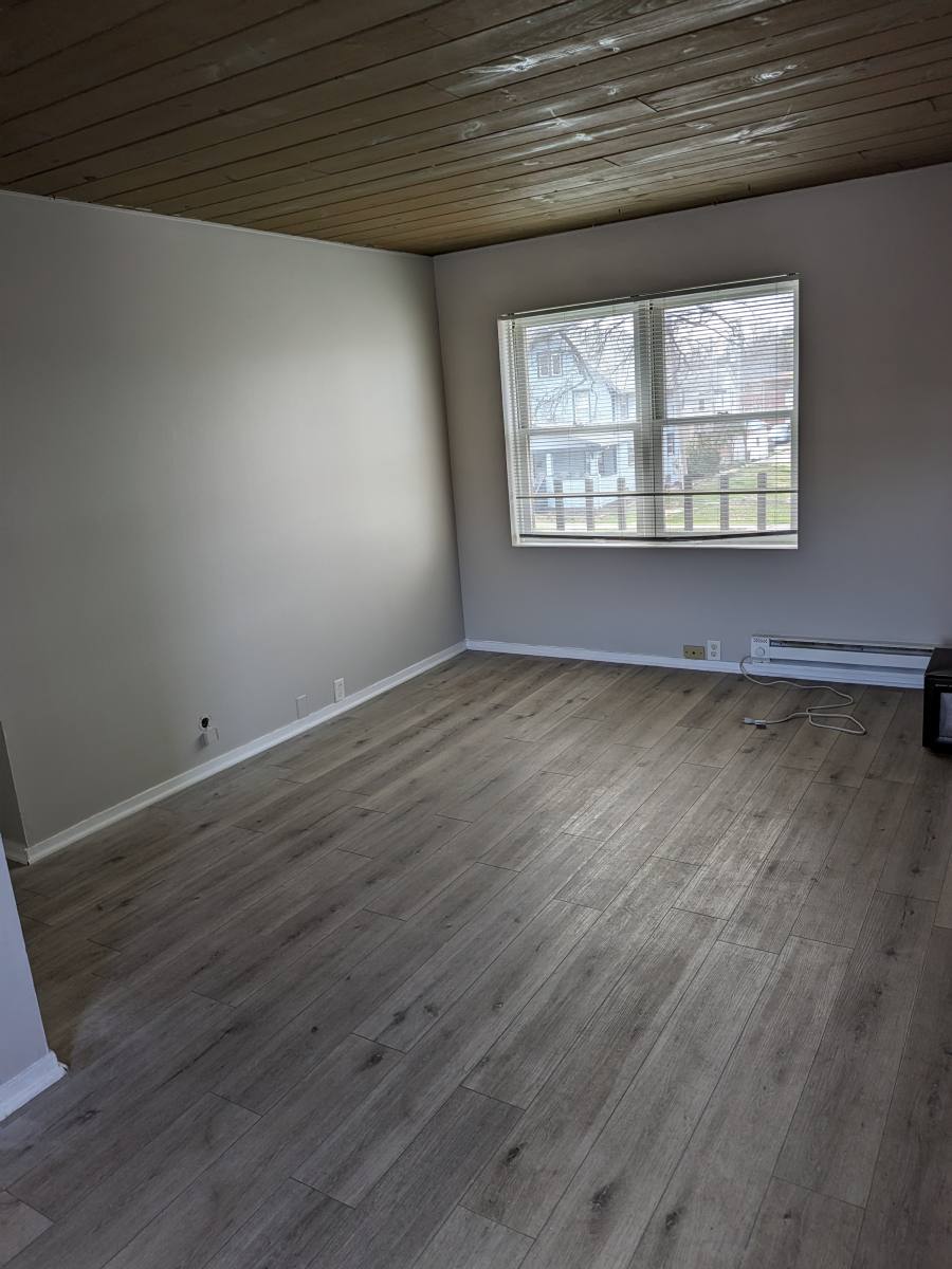 Apartment for rent at 1330 F St #9, Lincoln, NE 68508