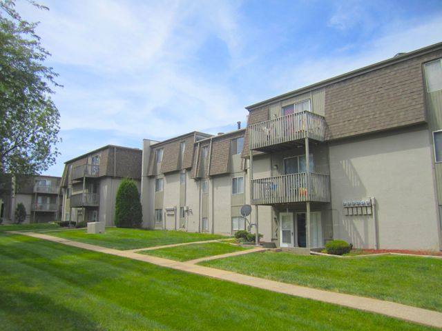 Apartment for rent at Village & Village View, 7819 Carter Dr, Overland Park, KS 66204