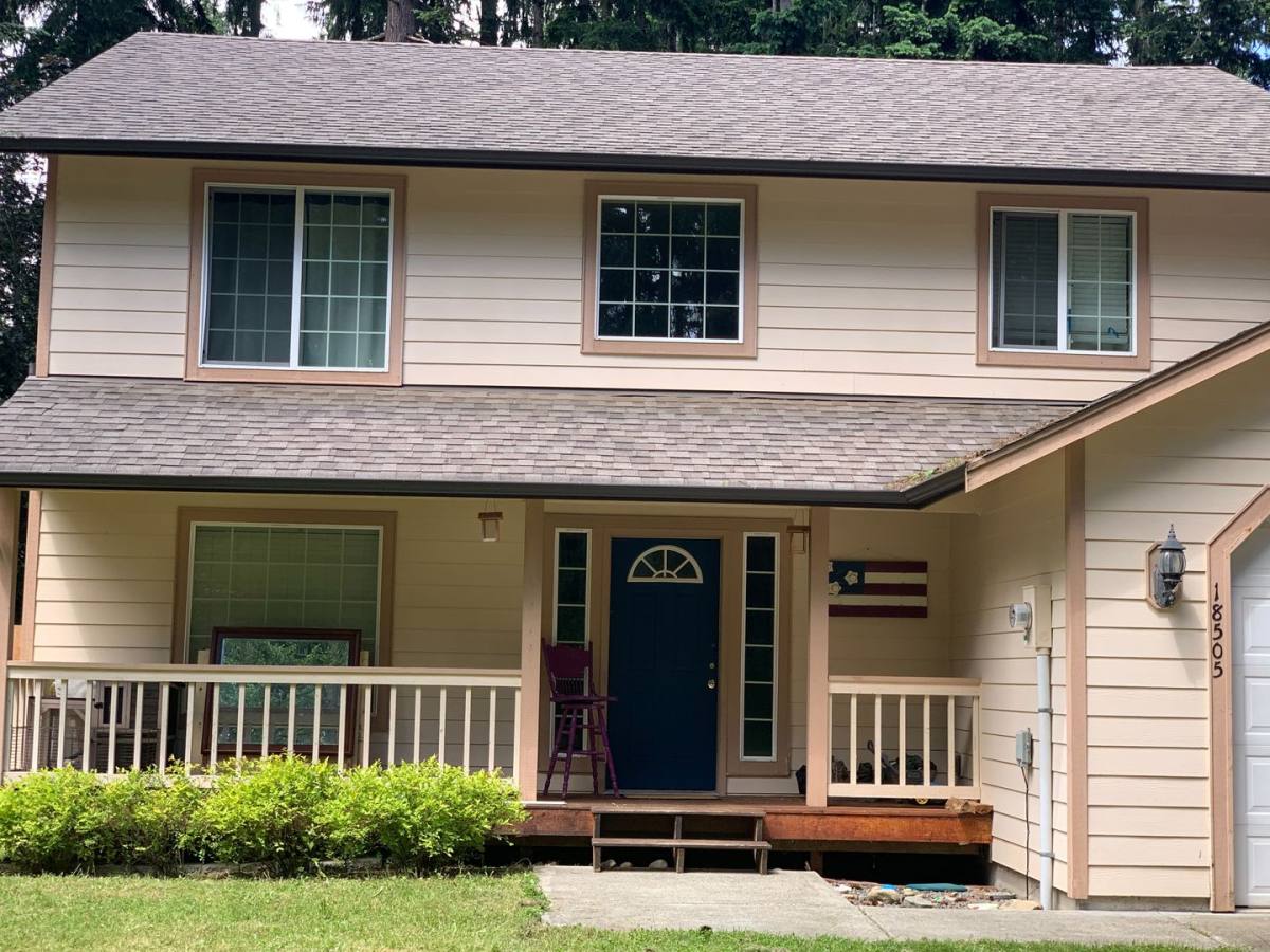 House for rent at 18505 Rampart Dr SE, Yelm, WA 98597