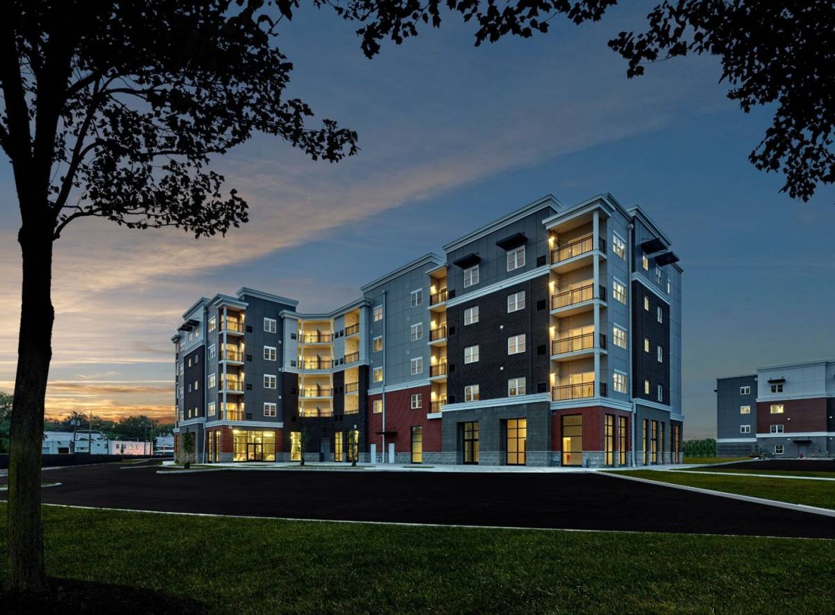 Apartment for rent at 999 Fort Lee Rd, Bogota, NJ 07603