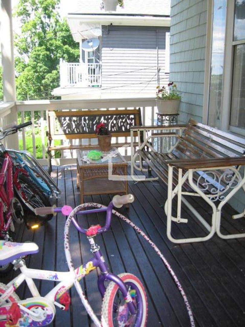 Apartment for rent at 27 Bennett St #U, Brighton, MA 02135