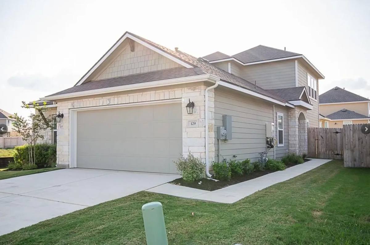 House for rent at 129 Winding Hollow Lane, Georgetown, TX 78628